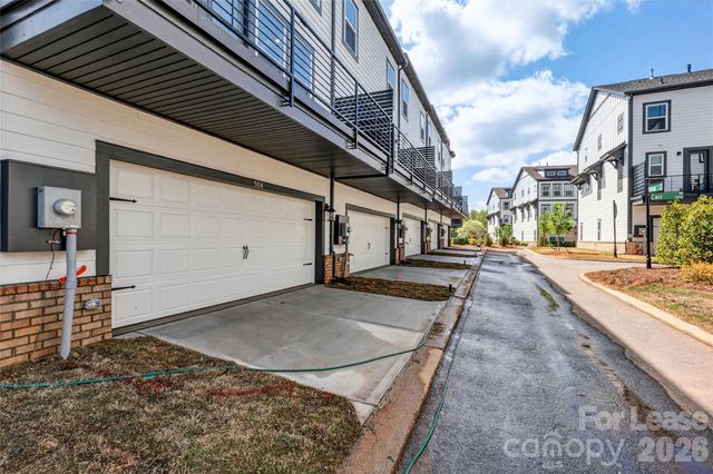 504 Annie Lowery Way, Davidson, NC 28036