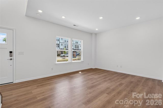 504 Annie Lowery Way, Davidson, NC 28036