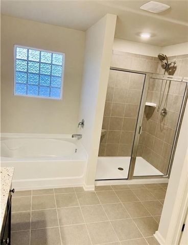 5709 Turnstone Trail, Flowery Branch, GA 30542