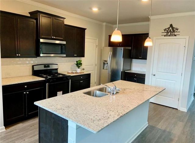 5709 Turnstone Trail, Flowery Branch, GA 30542