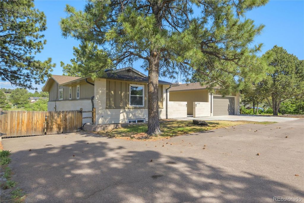 9303 Clydesdale Road, Castle Rock, CO 80108