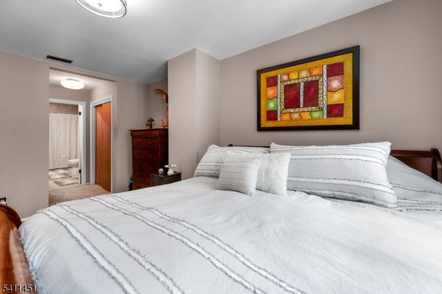 41 Lexington Ln B, West Milford Twp., NJ 07480