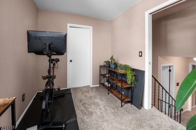 41 Lexington Ln B, West Milford Twp., NJ 07480