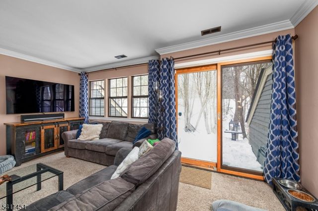 41 Lexington Ln B, West Milford Twp., NJ 07480