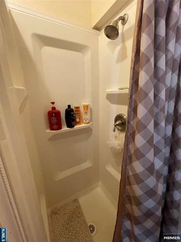 24 Cleveland Street, Englewood, NJ 07631
