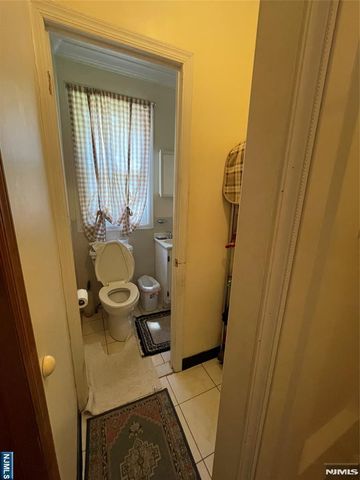 24 Cleveland Street, Englewood, NJ 07631