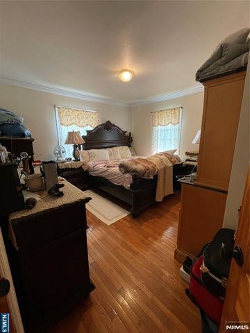 24 Cleveland Street, Englewood, NJ 07631
