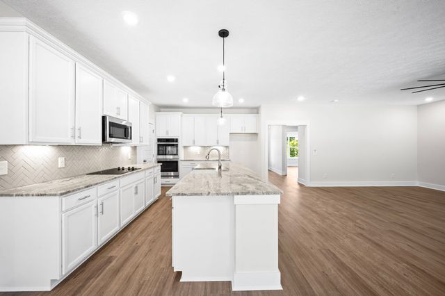 48 Powell Rd, Clarksville, TN 37043