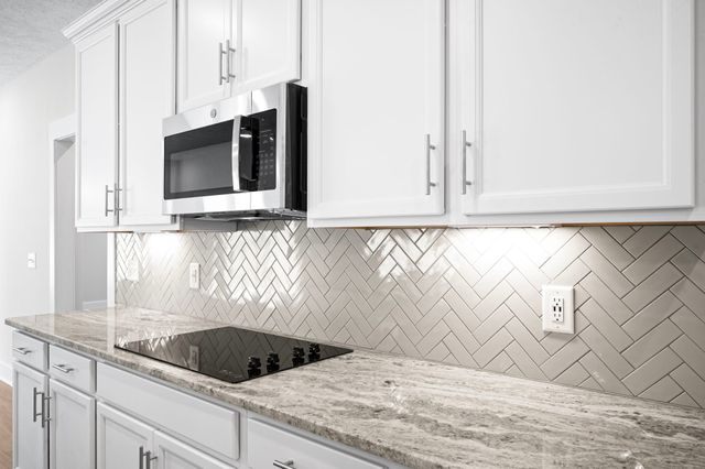 48 Powell Rd, Clarksville, TN 37043