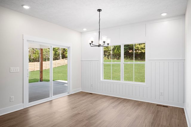 48 Powell Rd, Clarksville, TN 37043