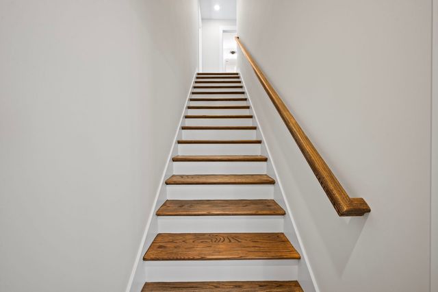 48 Powell Rd, Clarksville, TN 37043