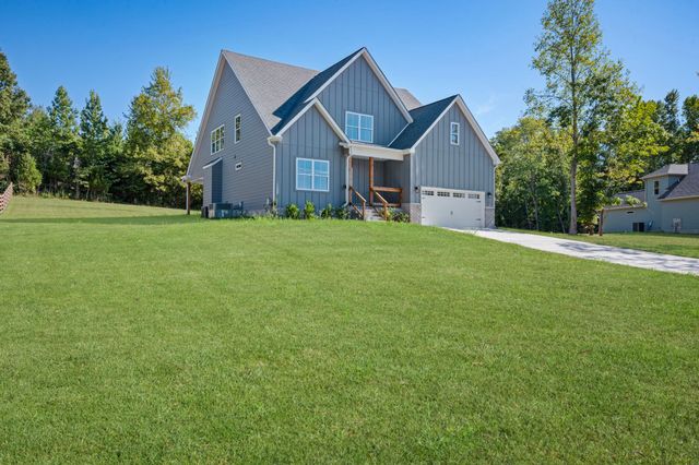 48 Powell Rd, Clarksville, TN 37043