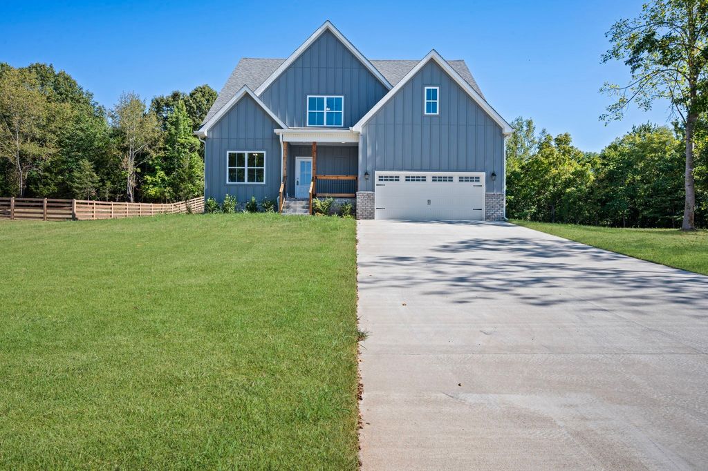 48 Powell Rd, Clarksville, TN 37043