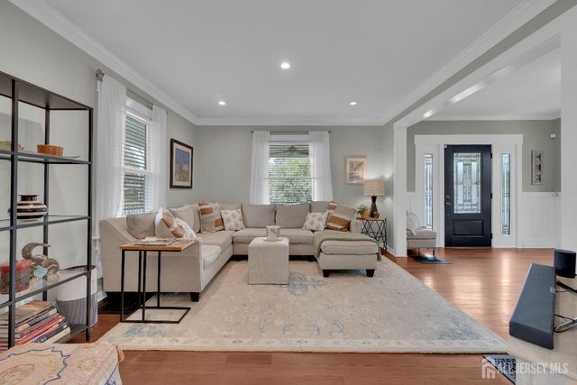 346 2nd Street, Dunellen, NJ 08812