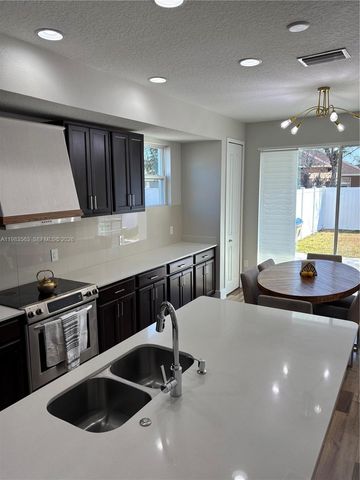 1001 LA MIRADA, Kissimmee, FL 34744