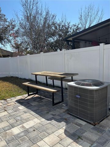 1001 LA MIRADA, Kissimmee, FL 34744