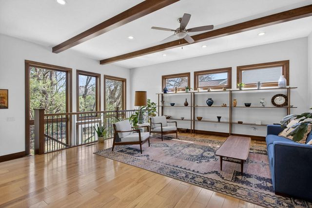 7041 Alvie Lane, Bettendorf, IA 52722
