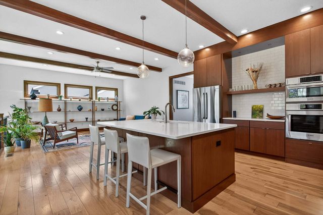 7041 Alvie Lane, Bettendorf, IA 52722