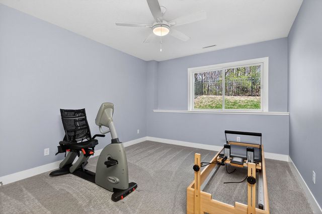 7041 Alvie Lane, Bettendorf, IA 52722