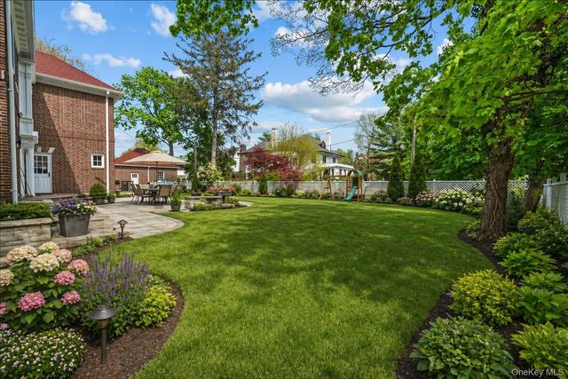 9 Frederick Place, Mount Vernon, NY 10552