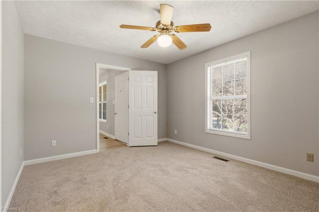 3604 Akers Court, High Point, NC 27263