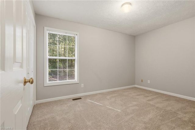3604 Akers Court, High Point, NC 27263