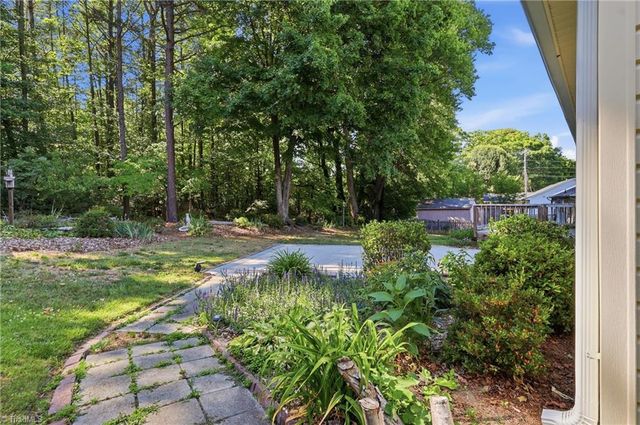 3604 Akers Court, High Point, NC 27263