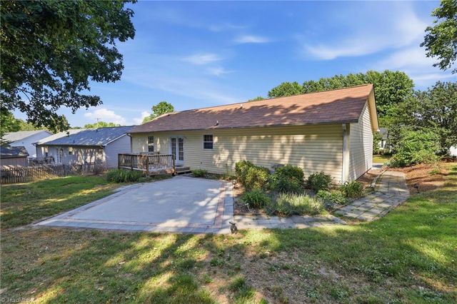 3604 Akers Court, High Point, NC 27263