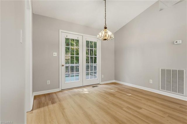 3604 Akers Court, High Point, NC 27263