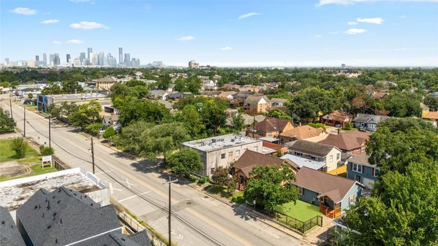 5227 Lawndale Street, Houston, TX 77023