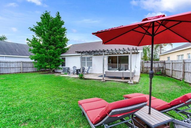 1126 VINETREE DRIVE, Brandon, FL 33510