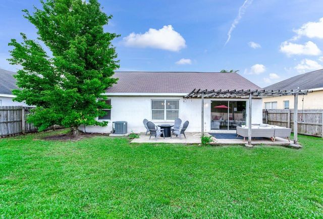 1126 VINETREE DRIVE, Brandon, FL 33510
