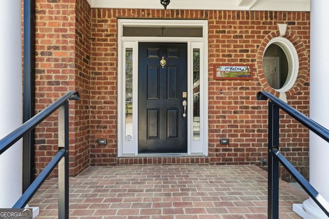 1180 Club Cove Drive, Greensboro, GA 30642