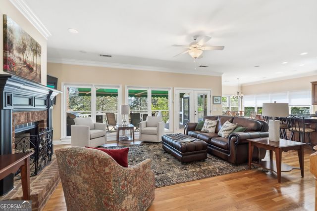 1180 Club Cove Drive, Greensboro, GA 30642