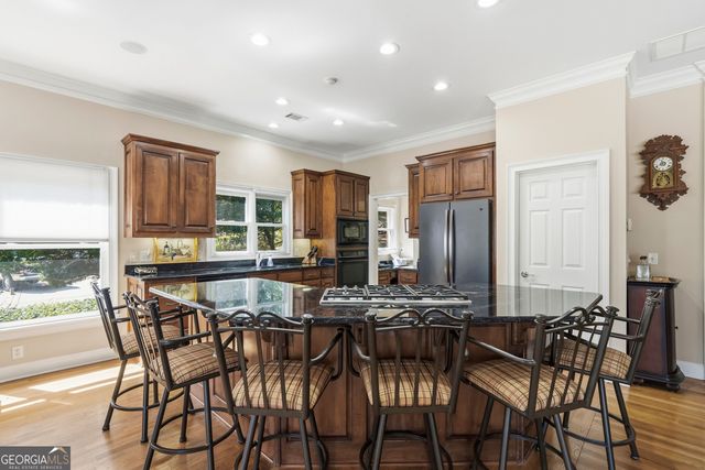 1180 Club Cove Drive, Greensboro, GA 30642