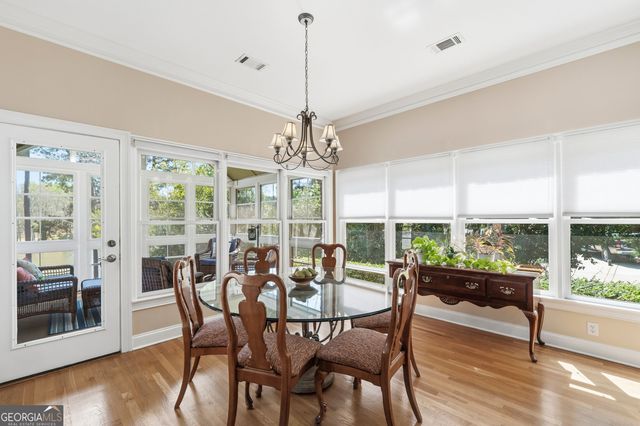 1180 Club Cove Drive, Greensboro, GA 30642