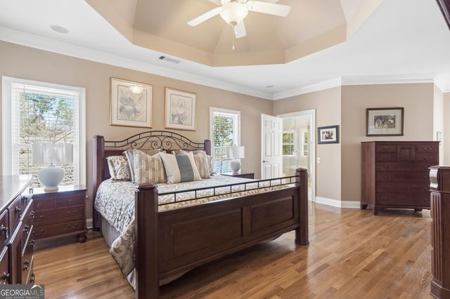 1180 Club Cove Drive, Greensboro, GA 30642