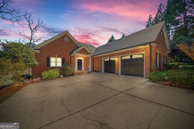 1180 Club Cove Drive, Greensboro, GA 30642