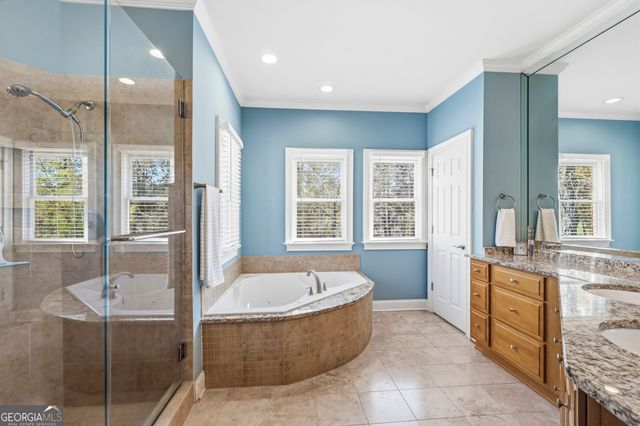 1180 Club Cove Drive, Greensboro, GA 30642