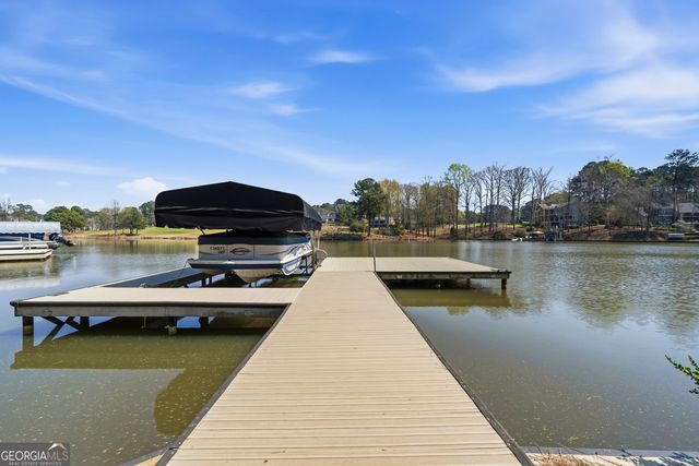 1180 Club Cove Drive, Greensboro, GA 30642