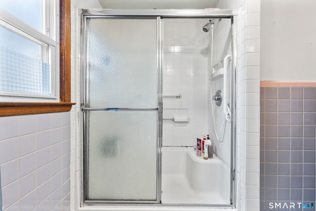 12 Garth Road, Manchester, CT 06042