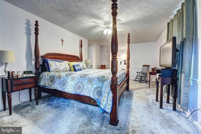 12305 WESTWOOD HILLS DR, Herndon, VA 20171