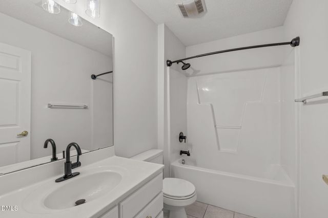 11211 Avocet Lane 104, Raleigh, NC 27617