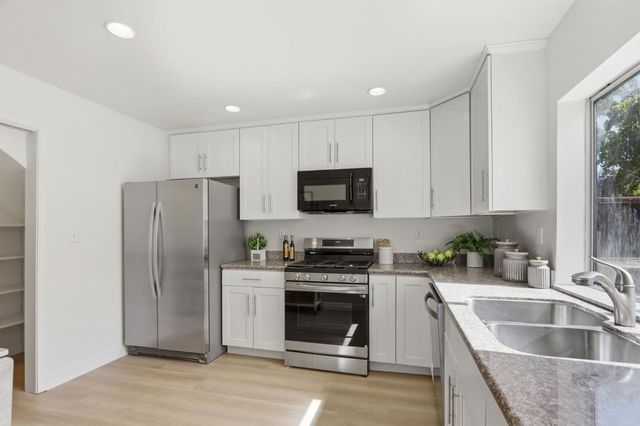 291 Meadowhaven Way, Milpitas, CA 95035