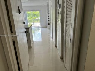 5731 NW 37th Street 310, Virginia Gardens, FL 33166