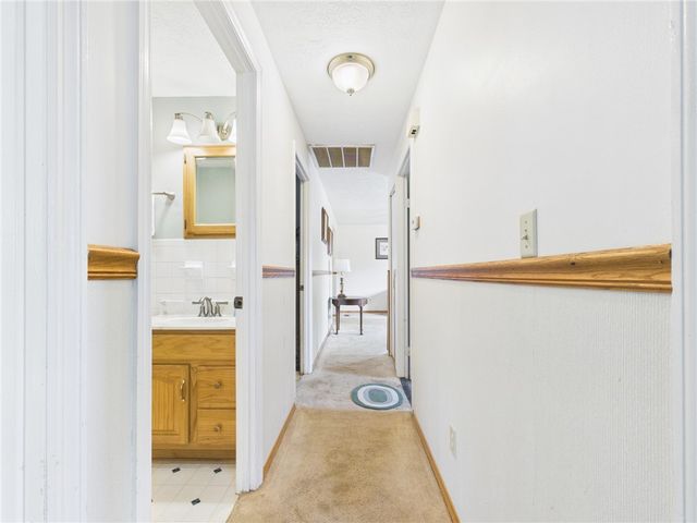 6605 Highbury Road, Huber Heights, OH 45424