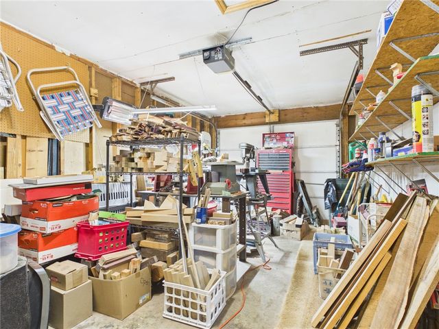 6605 Highbury Road, Huber Heights, OH 45424