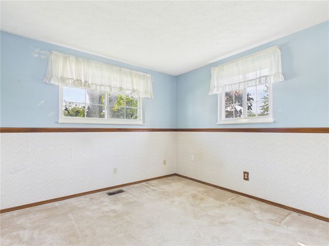 6605 Highbury Road, Huber Heights, OH 45424
