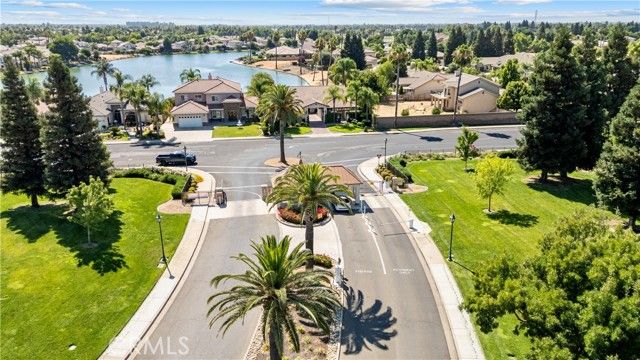 5200 Coronado, Chowchilla, CA 93610