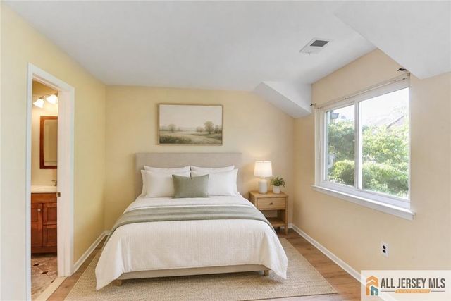 1068 Schmidt Lane, North Brunswick, NJ 08902